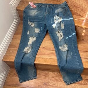Men’s Romwe Distressed Jeans